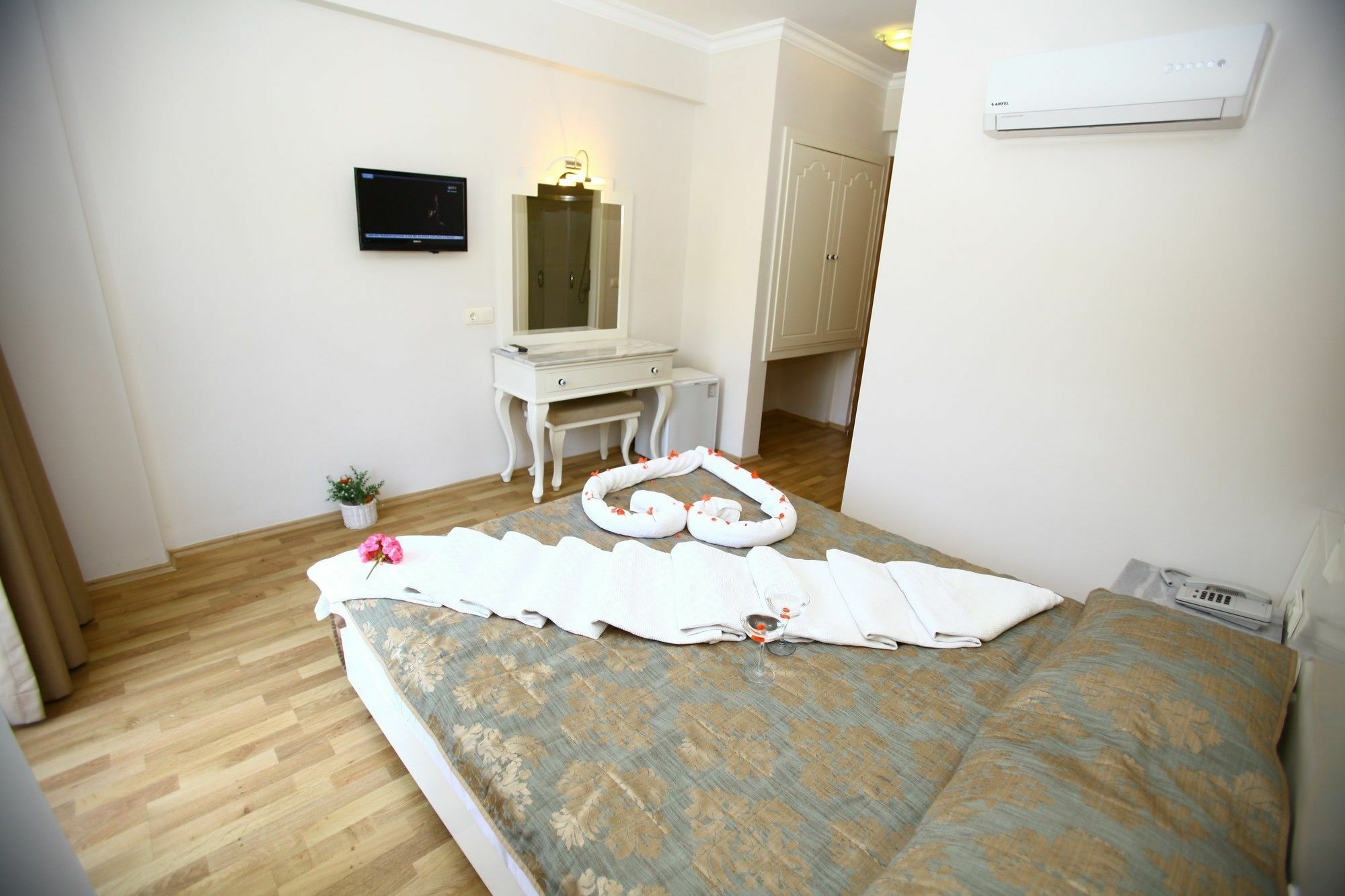 S3 Hotels Orange Oludeniz Exterior foto